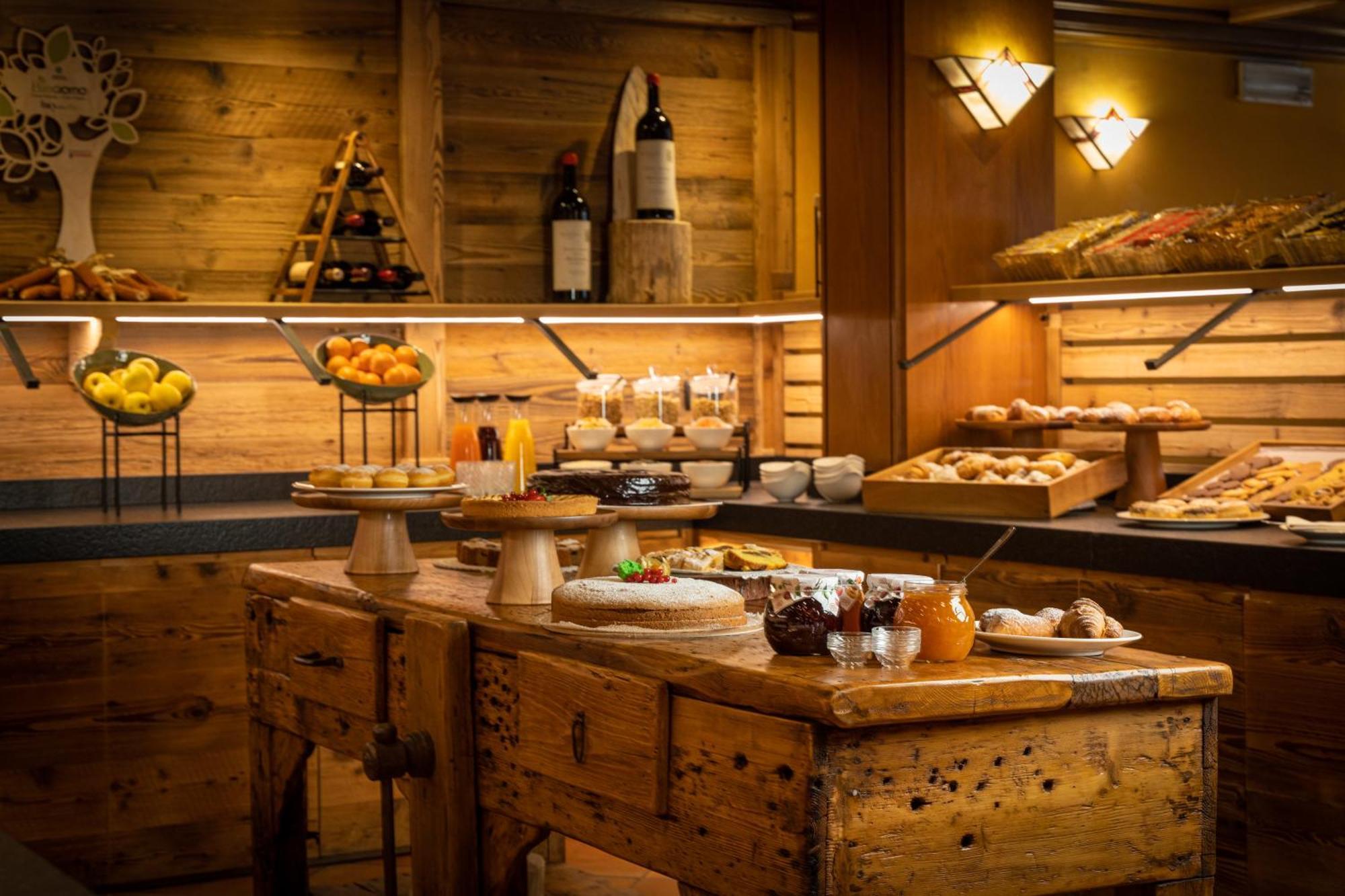 Hotel Splendid Madonna di Campiglio Bagian luar foto
